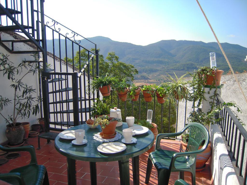 La Casa De La Abuela Clotilde Pensionat Hornos Rum bild