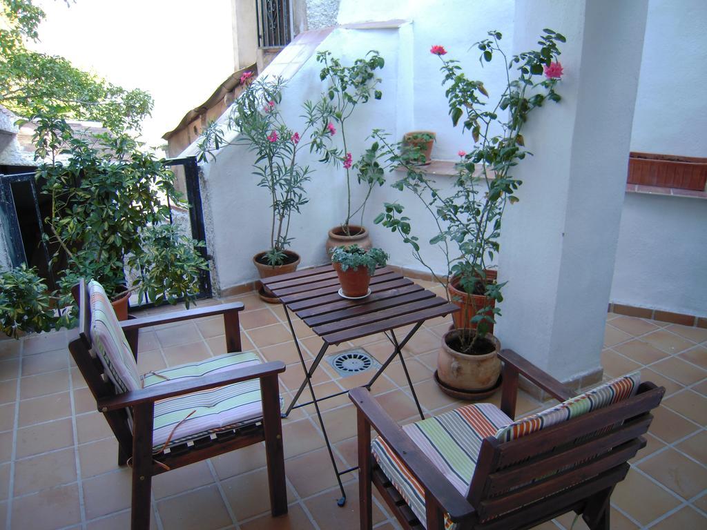 La Casa De La Abuela Clotilde Pensionat Hornos Rum bild