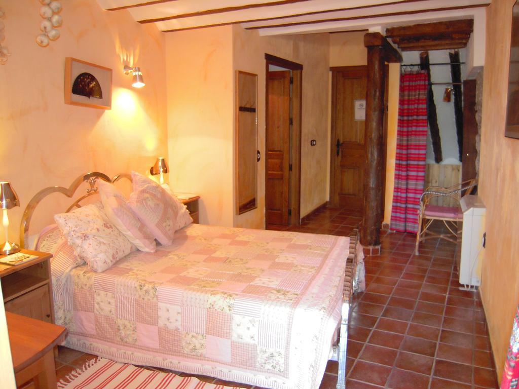 La Casa De La Abuela Clotilde Pensionat Hornos Rum bild