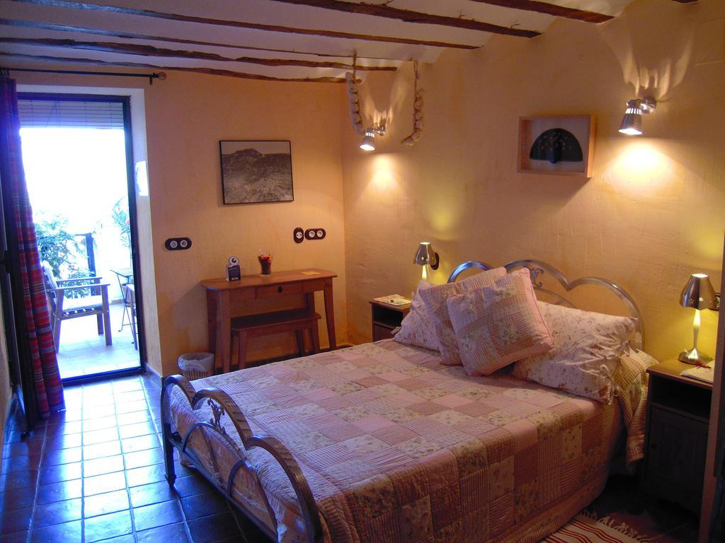 La Casa De La Abuela Clotilde Pensionat Hornos Rum bild