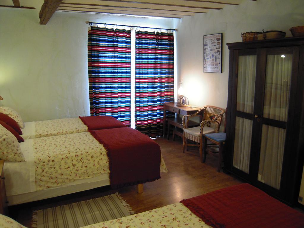 La Casa De La Abuela Clotilde Pensionat Hornos Rum bild
