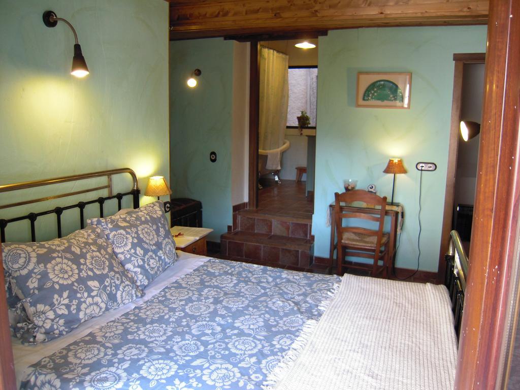 La Casa De La Abuela Clotilde Pensionat Hornos Rum bild